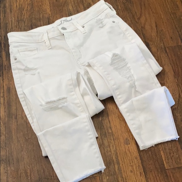 Universal Thread High Rise Distressed Jeggings - Picture 2 of 6